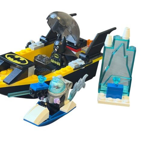 LEGO: 10737: Batman vs. Mr. Freeze