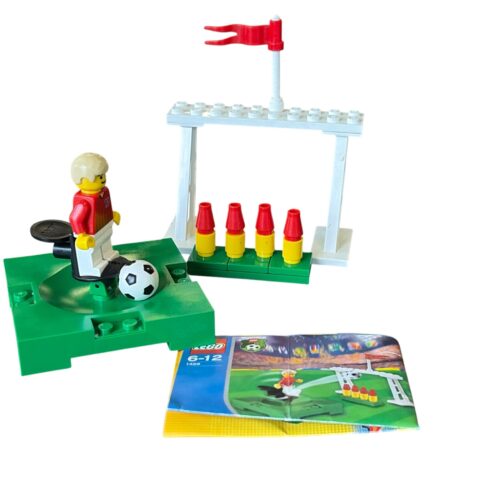LEGO 1428: Small Soccer Set 1 polybag