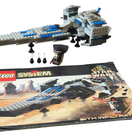 LEGO 7151: Sith Infiltrator