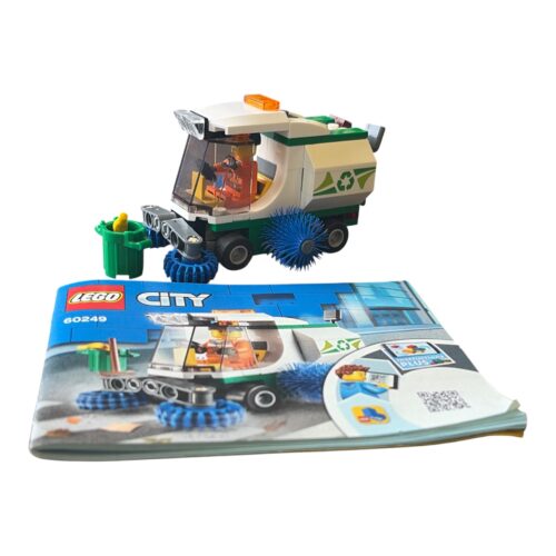 LEGO 60249: Street Sweeper