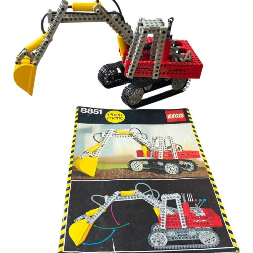 LEGO 8851: Excavator