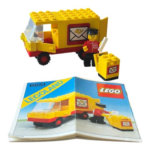 LEGO 6651: Post Office Van