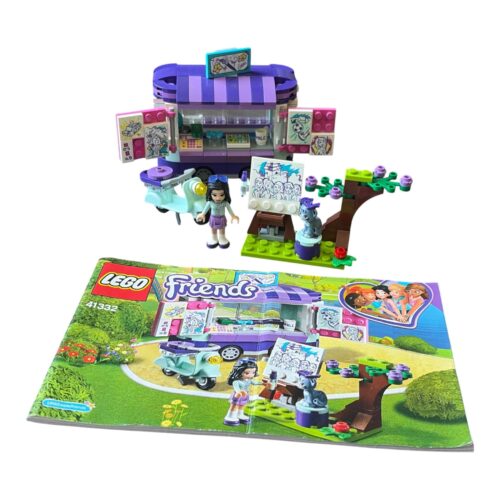 LEGO 41332: Emma’s Art Stand
