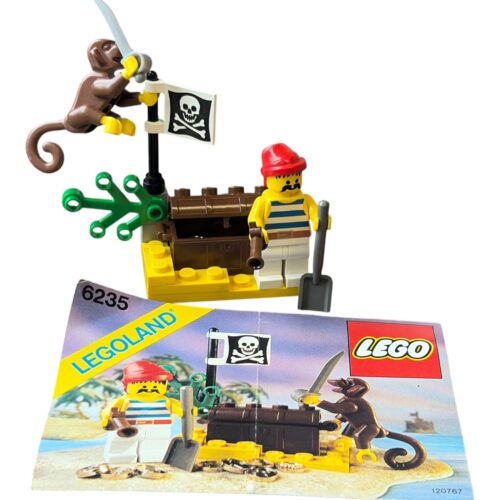 LEGO 6235: Buried Treasure