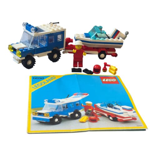LEGO 6698: RV with Speedboat