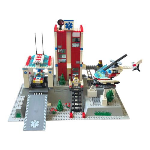 LEGO 7892: Hospital