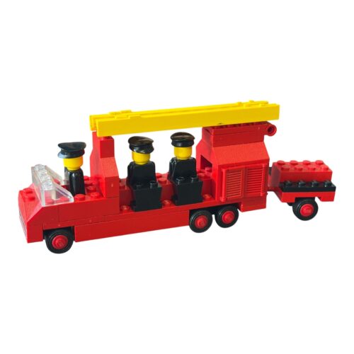 LEGO 693: Fire Engine with Firemen